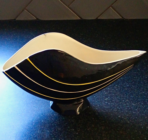 Shorter art deco - shorter,