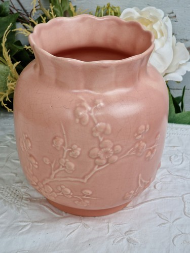 Vintage art deco shorter - art,
