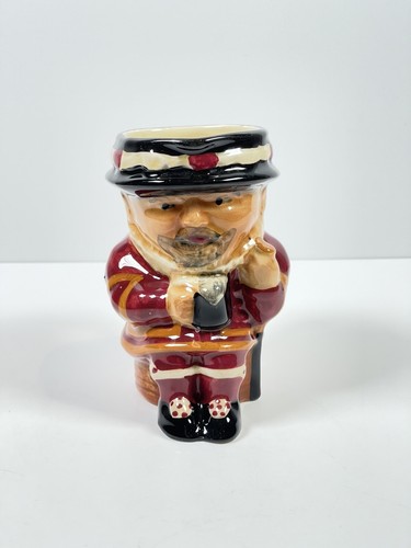 Beefeater toby jug ceramic - toby,