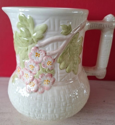 Shorter and son blossom jug - son,
